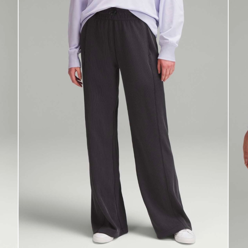Lululemon Softstreme HR Pant 32.5” in Black